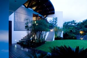 Casa Magenta, Villa Real